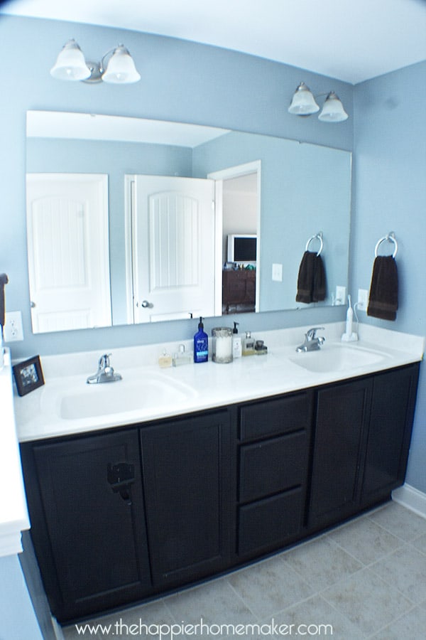 Upgrading a Bathroom Mirror with an Easy to Use MirrorMate Frame