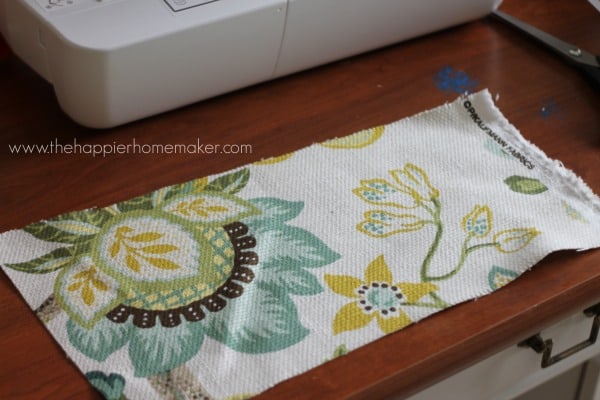 Handmade Lavender Sachets: An Easy DIY Gift Tutorial