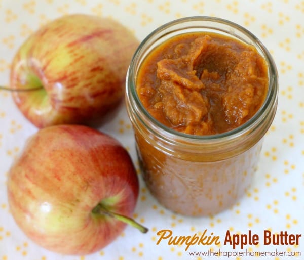 close up of pumpkin apple butter in a mason jar