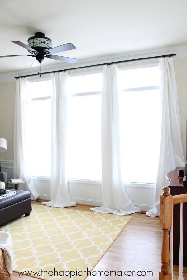 Hanging curtains with on sale command strips