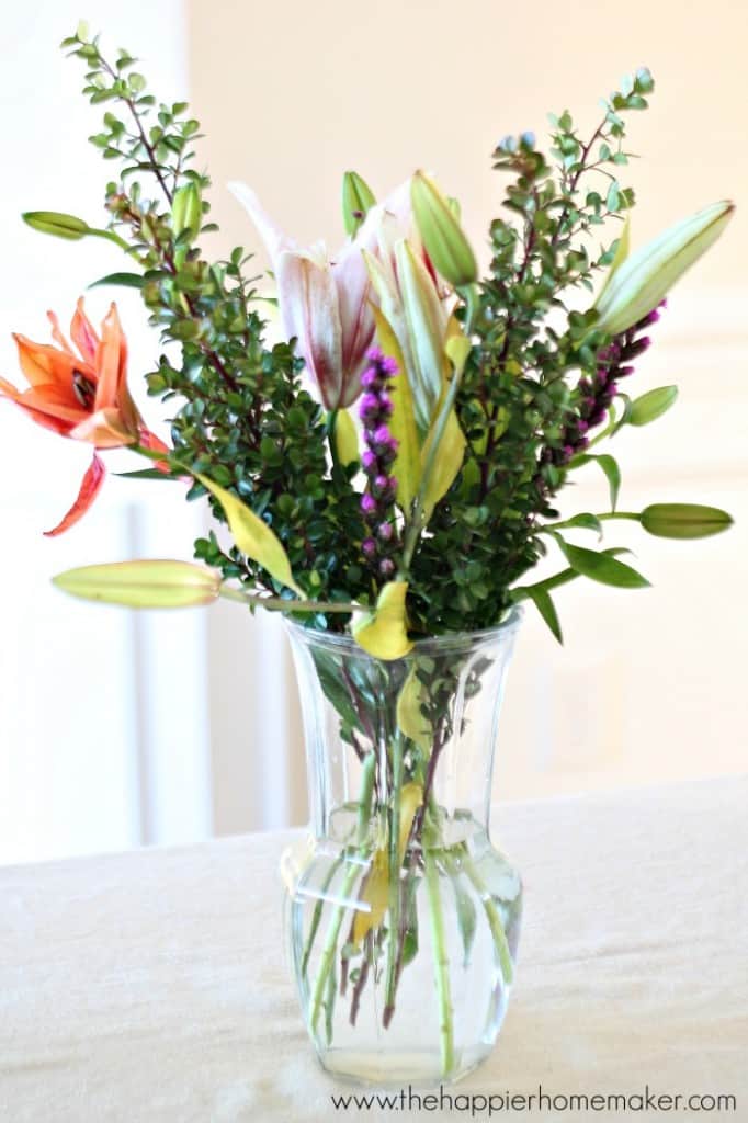 grocery store bouquet arranging tutorial with vase of flowers