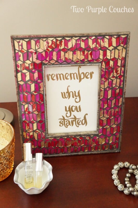 DIY-Paint-Pen-Quote-Art-Two-Purple-Couches