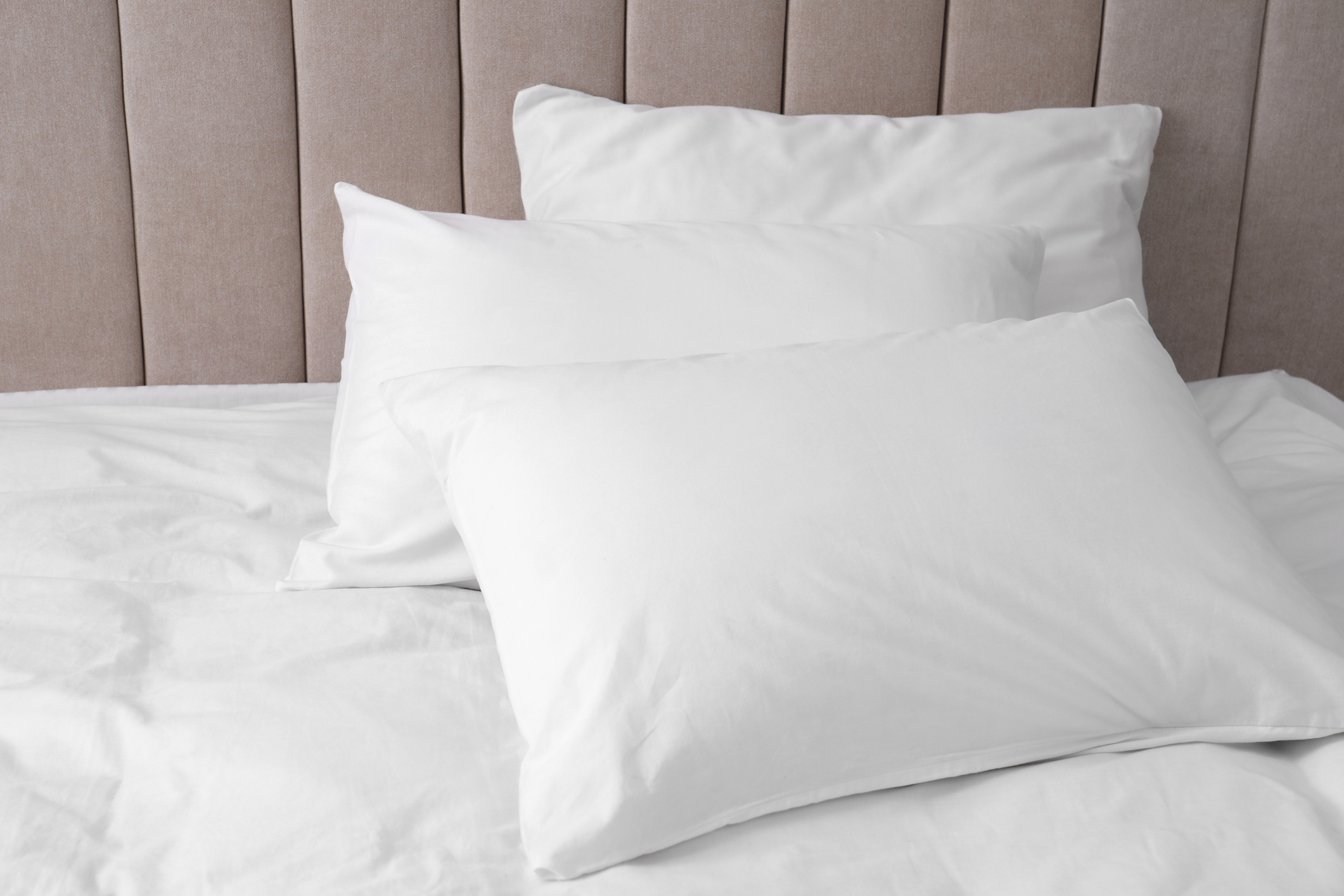 How to whiten pillows without bleach best sale