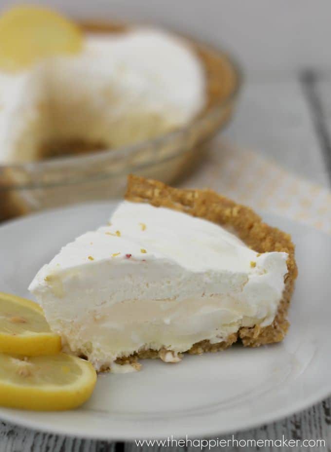 Lemon Ice Cream Pie | The Happier Homemaker