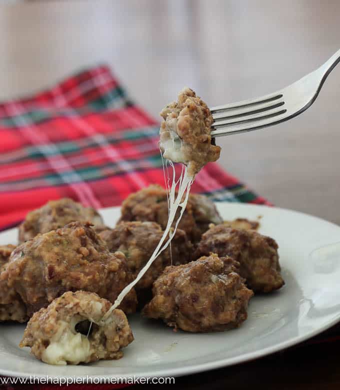 Cheese Stuffed Baked Meatballs-2