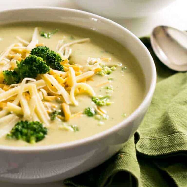 What to Serve with Broccoli Cheese Soup