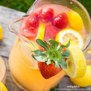 sparkling strawberry lemonade in pitcher
