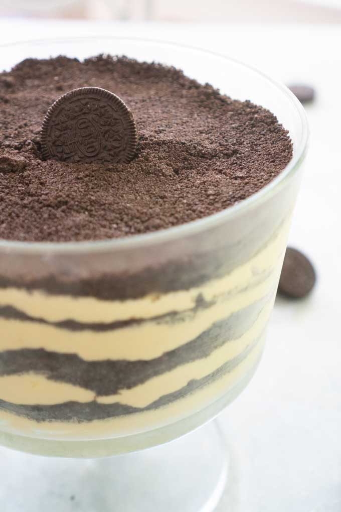 Oreo Dirt Pie Recipe - Sweet and Savory Meals