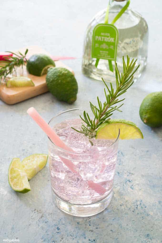 https://thehappierhomemaker.com/wp-content/uploads/2019/05/paloma-cocktail-recipe.jpg