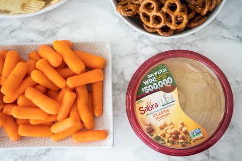 hummus carrots and pretzels