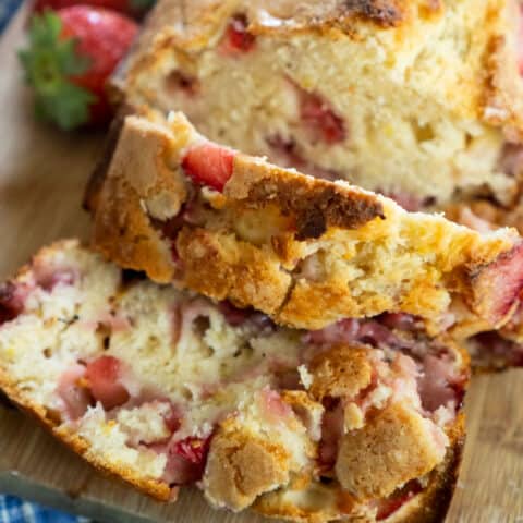 Best Homemade Strawberry Bread Recipe - The Happier Homemaker