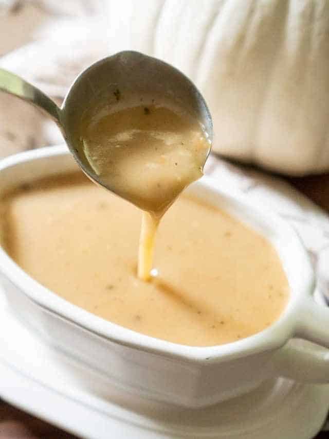 Turkey Gravy Recipe Easy From Scratch! The Happier Homemaker