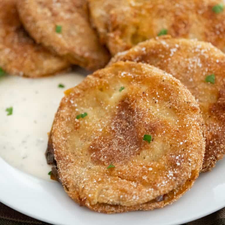 What to Serve with Fried Green Tomatoes – 15 Best Recipes