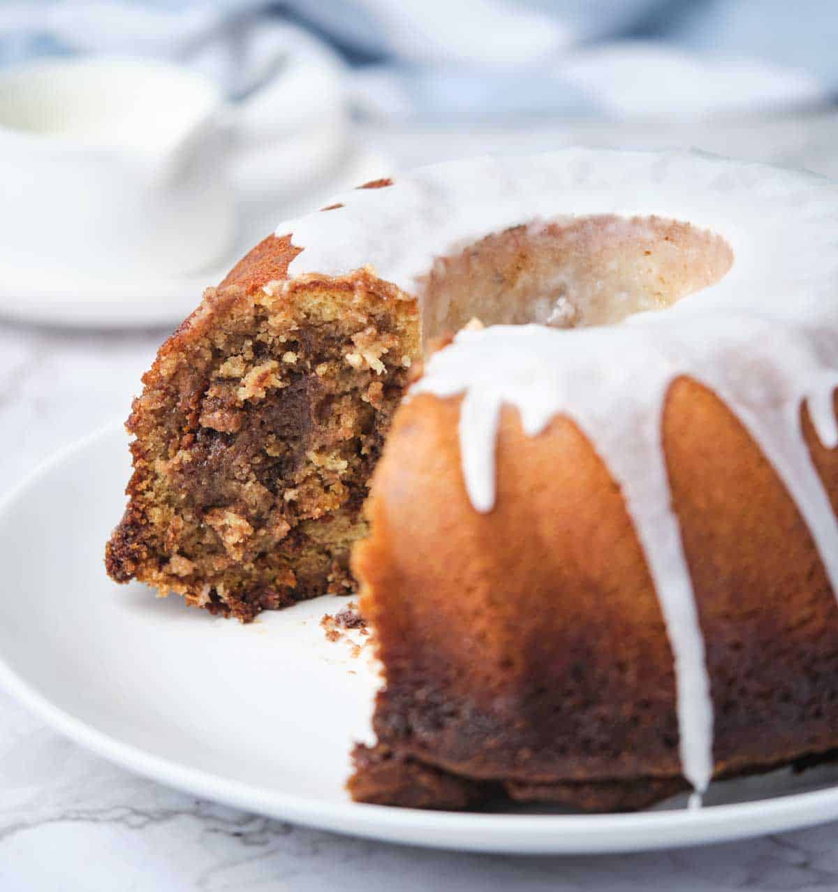 Bringing Back the Bundt Pan: Everyday Coffee Cake - Comfortably