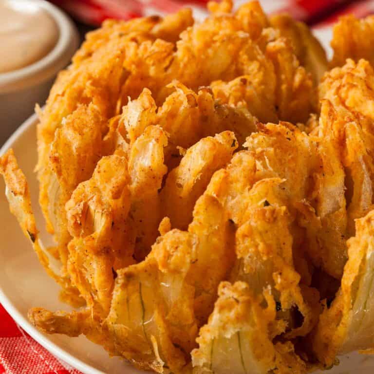 How to Reheat a Bloomin Onion – 5 Easy Ways