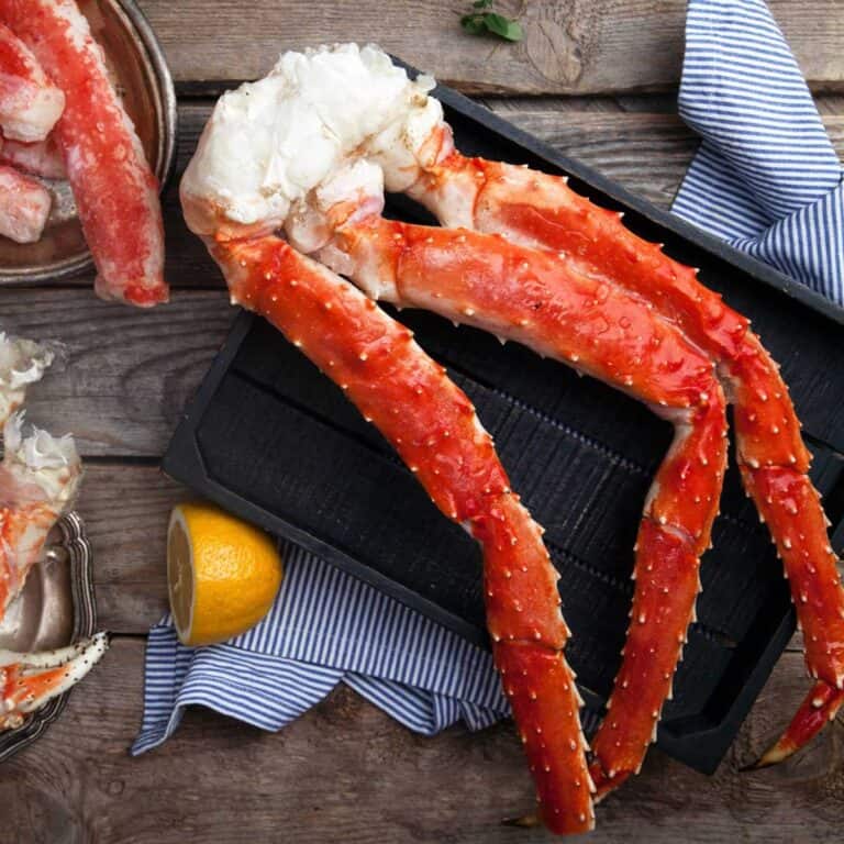 What to Serve with Crab Legs – 15 Delicious Sides