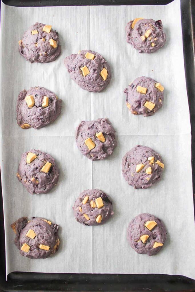 blueberry cookies on baking sheet