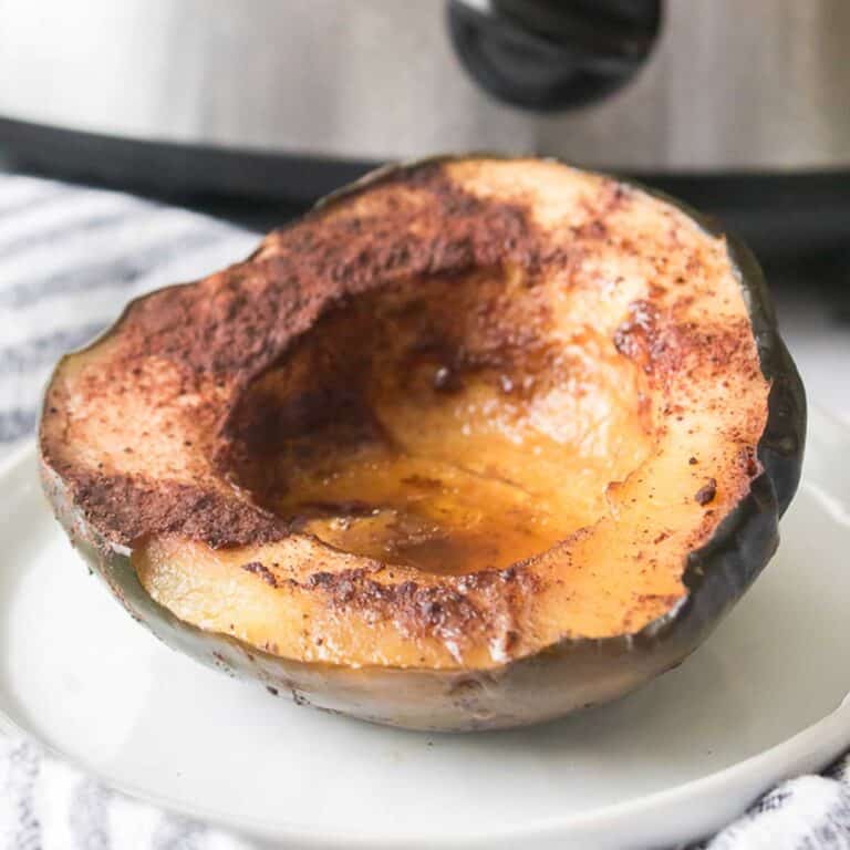 What to Serve with Acorn Squash – 15 Tasty Ideas