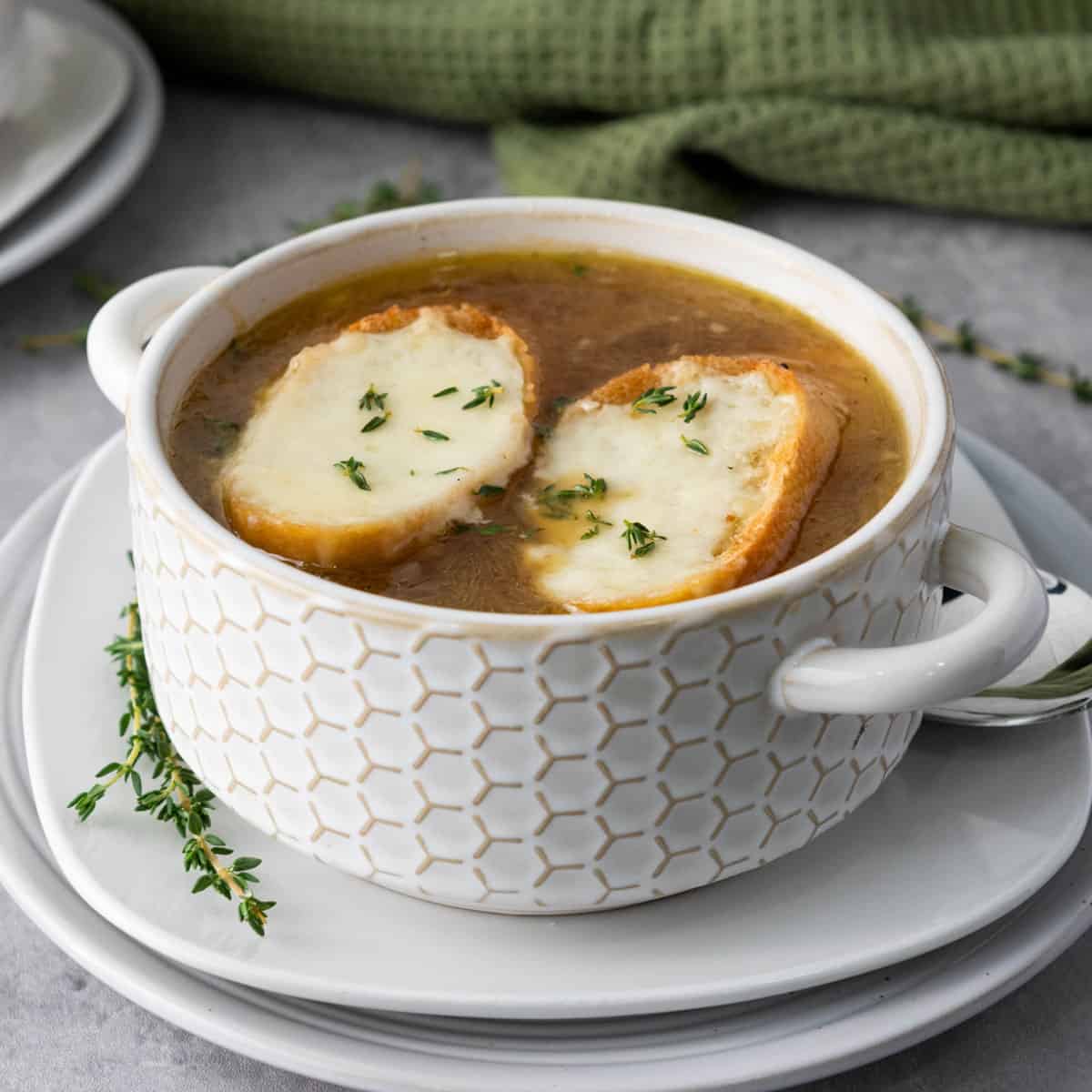 Easy French Onion Soup - The Happier Homemaker