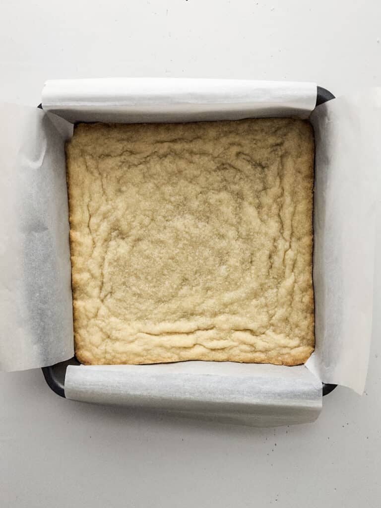 raspberry lemon bar crust in baking pan