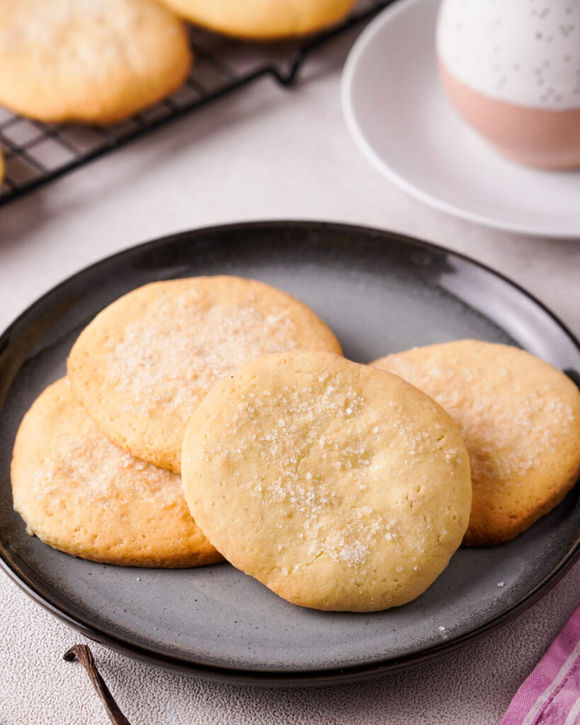 Southern tea cakes on gray plate