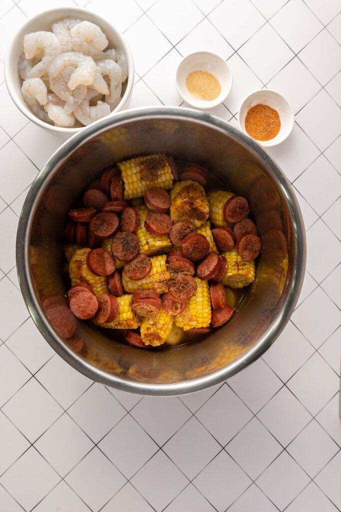corn and sausages in instant pot