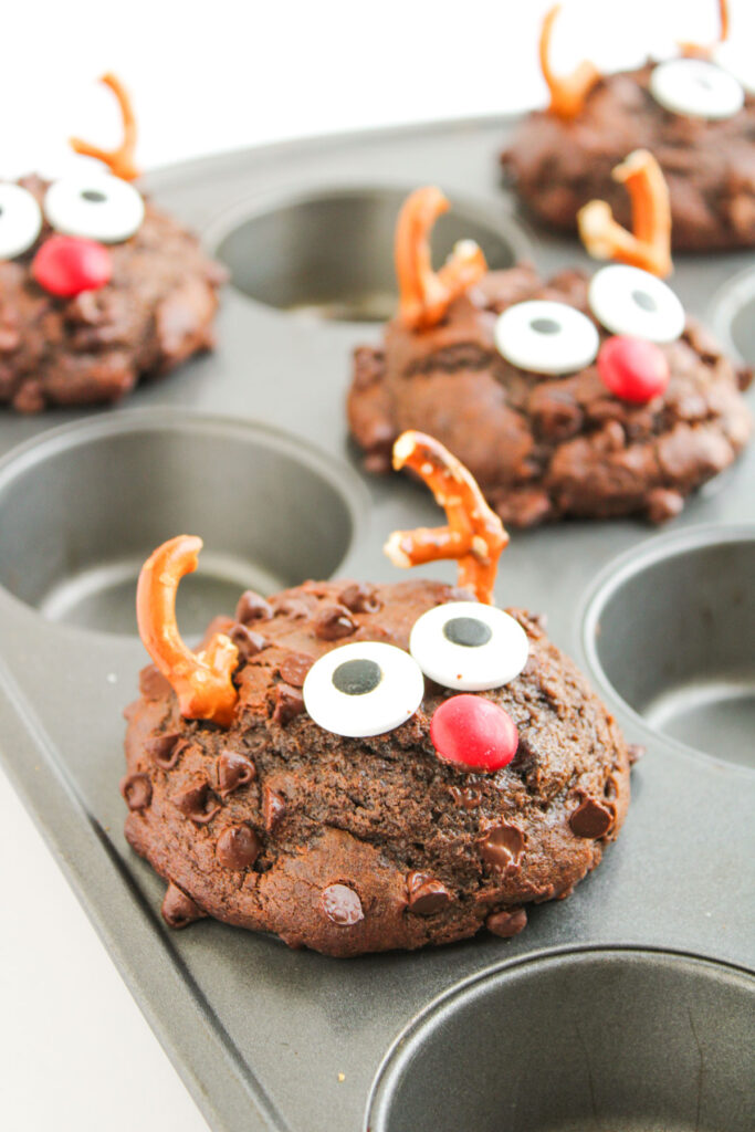 reindeer muffins in muffin pan