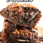 stack of Oreo brookies with recipe name overlay