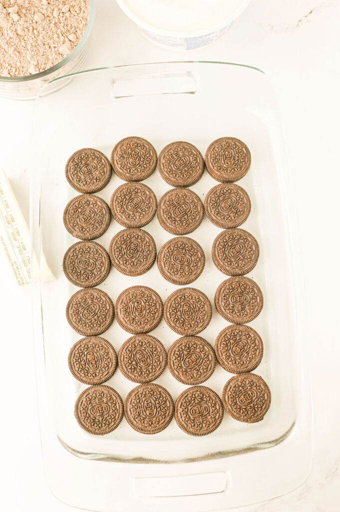 laying oreos in casserole dish